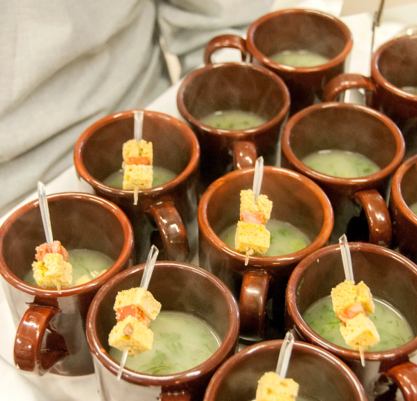 serve-soups-for-winter-weddings